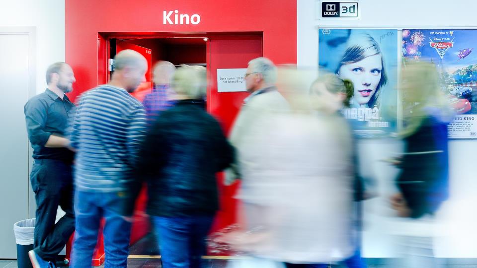 Lenkje til artikkel: Mange aktivitetar på Eid frivilligsentral, biblioteket og kinoen i haust!
