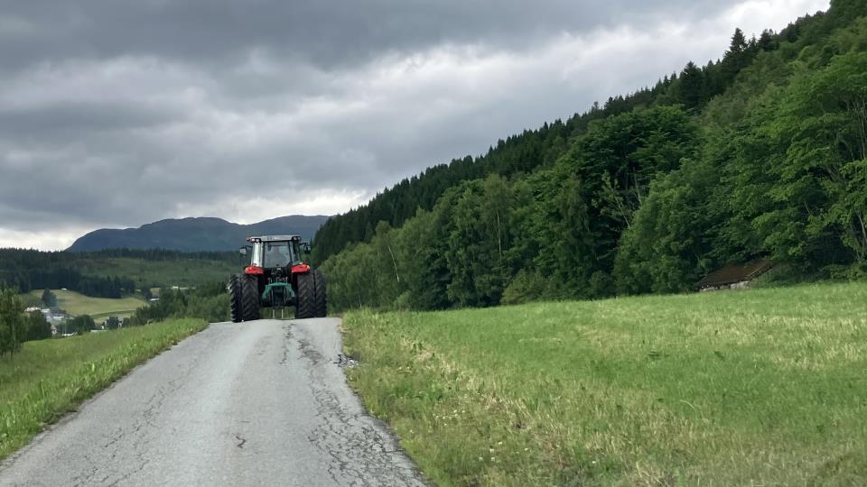 Lenkje til artikkel: Spørjeundersøkelse om jordleige og avlingsskade frå hjort
